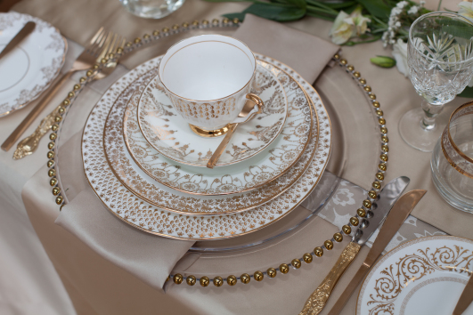 Vintage gold and white fine bone china to hire